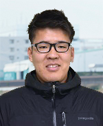 高野亮介